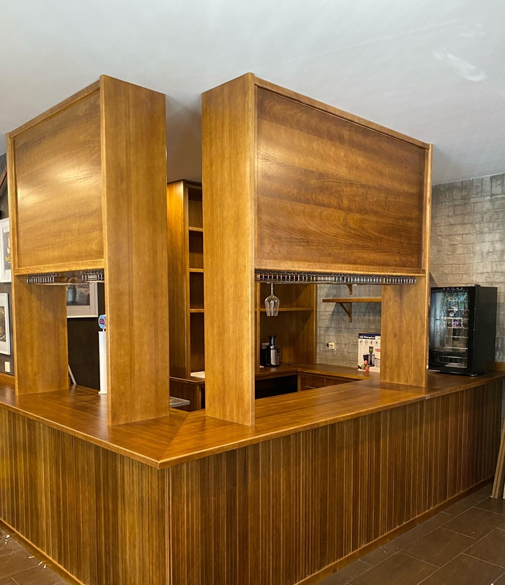 Barra de bar realizada a medida
